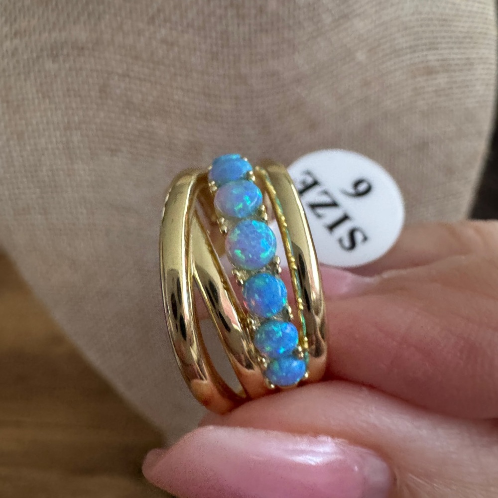 💜  Melinda Maria Oh She Fancy Stacked Blue Opal Ring - Size 6 - Picture 3 of 3